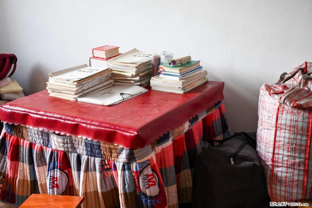 全网追的“扁担女孩”，找了一份暑假工，时薪12元 - 安庆生活资讯 - 安庆28生活网 anqing.28life.com